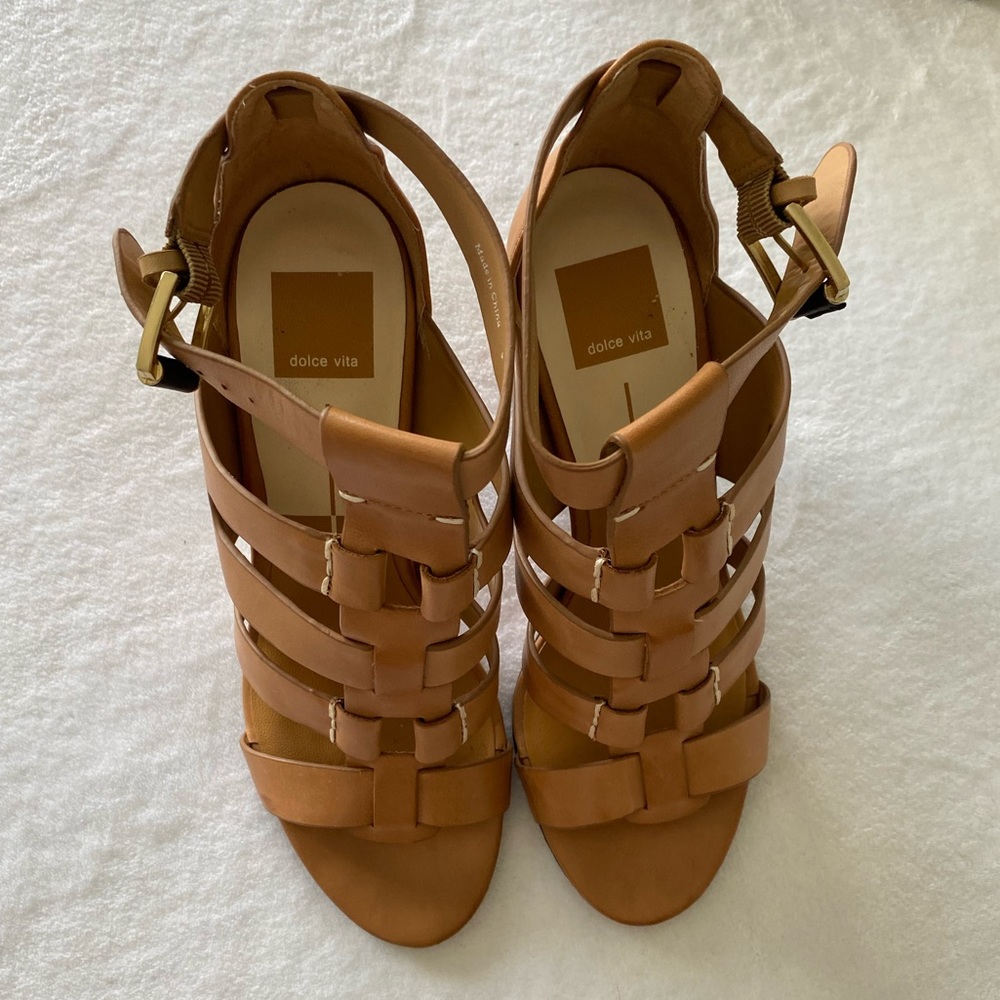 Dolce Vita Niro Caramel Leather Heels